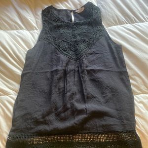 Black tank top with lace